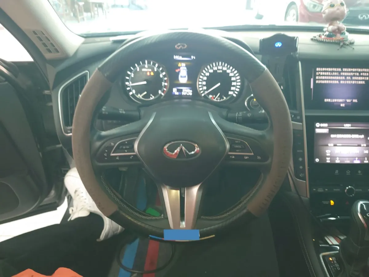 2021 Kia Carnival 2.0T 233HP L4 8AT,autocango,china used car exporter,china ev exporter,chinese used car exporter,chinese used ev exporter