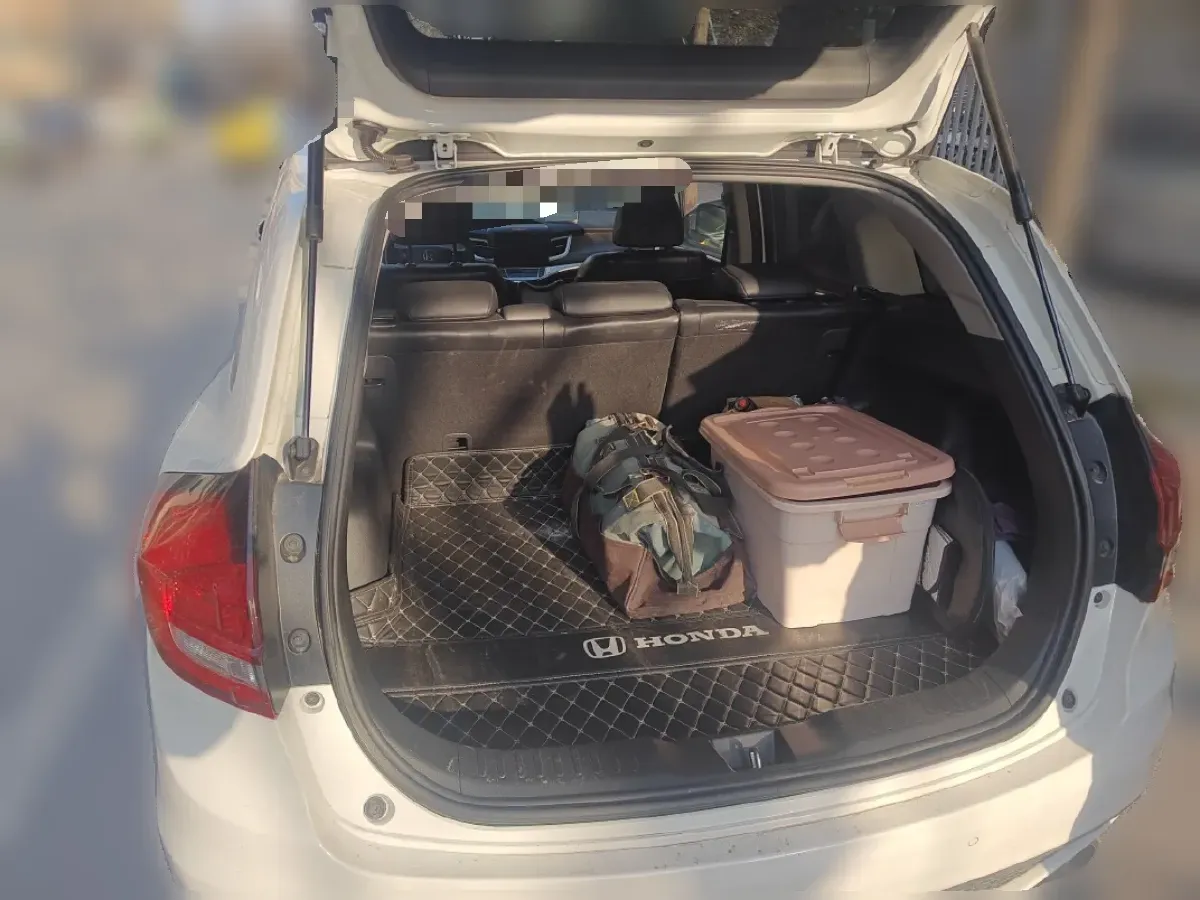 2017 Honda Jade 1.8L 141HP L4 5AT,autocango,china used car exporter,china ev exporter,chinese used car exporter,chinese used ev exporter