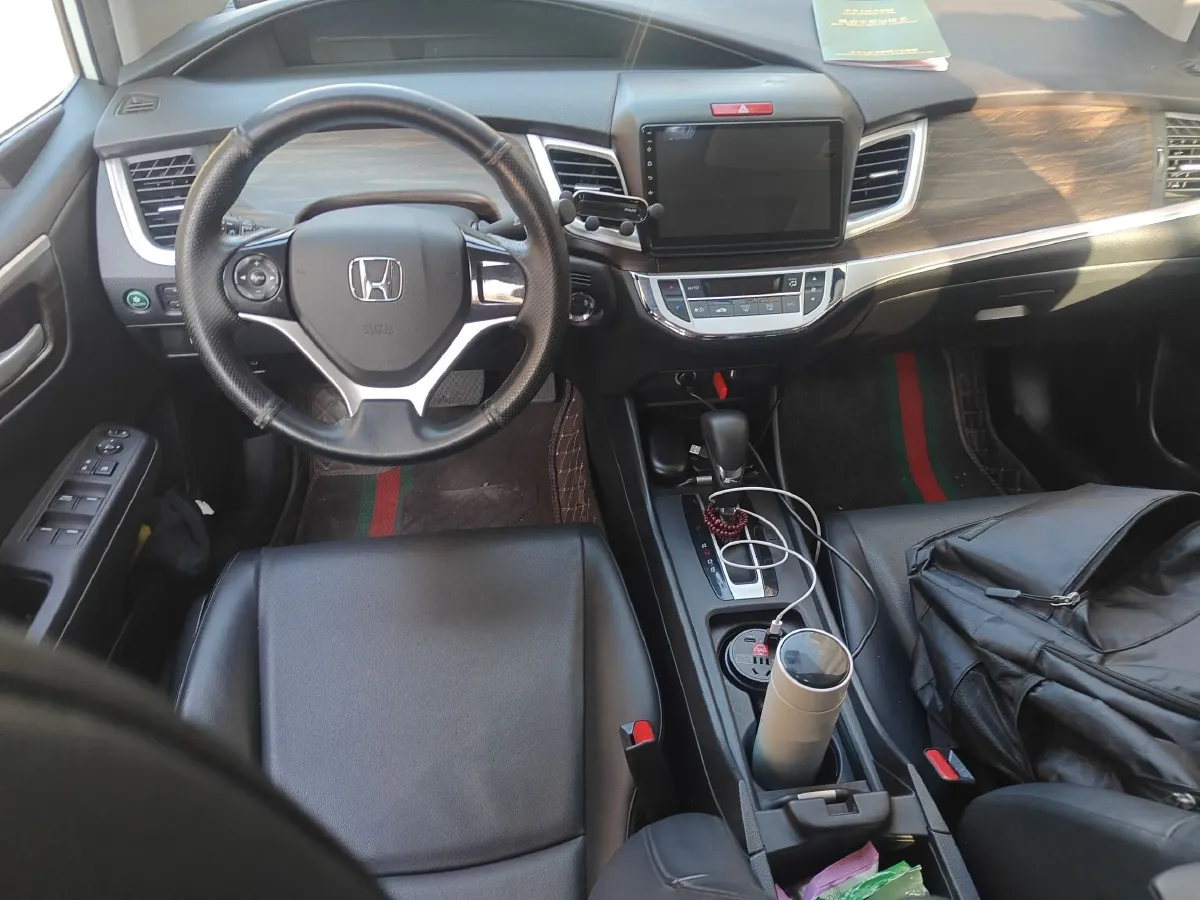 2017 Honda Jade 1.8L 141HP L4 5AT,autocango,china used car exporter,china ev exporter,chinese used car exporter,chinese used ev exporter