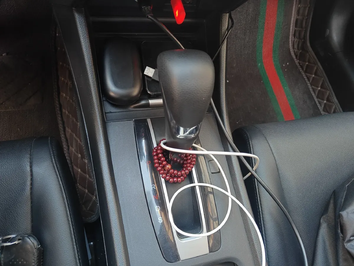 2017 Honda Jade 1.8L 141HP L4 5AT,autocango,china used car exporter,china ev exporter,chinese used car exporter,chinese used ev exporter