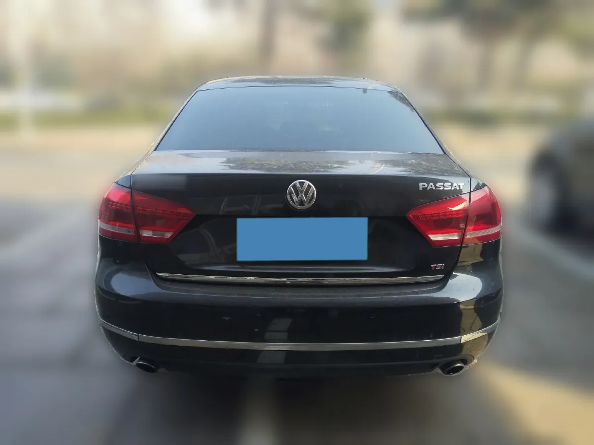 2013 Volkswagen Passat 2.0T 200HP L4 6DCT,autocango,china used car exporter,china ev exporter,chinese used car exporter,chinese used ev exporter