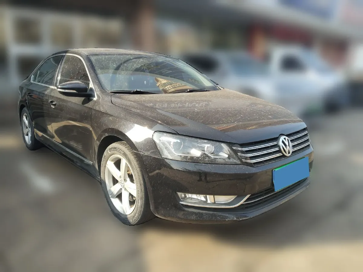 2013 Volkswagen Passat 2.0T 200HP L4 6DCT,autocango,china used car exporter,china ev exporter,chinese used car exporter,chinese used ev exporter