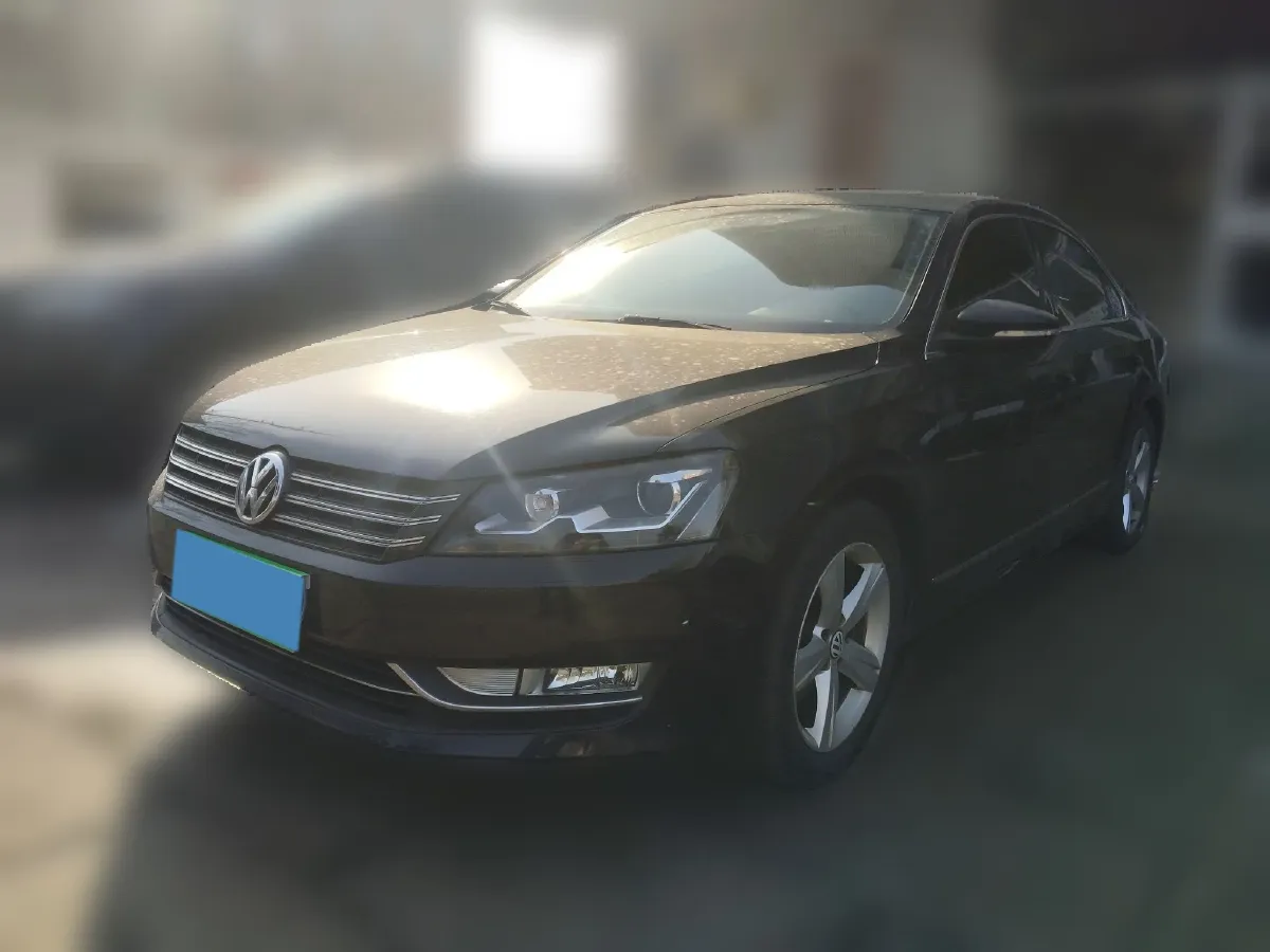2013 Volkswagen Passat 2.0T 200HP L4 6DCT,autocango,china used car exporter,china ev exporter,chinese used car exporter,chinese used ev exporter