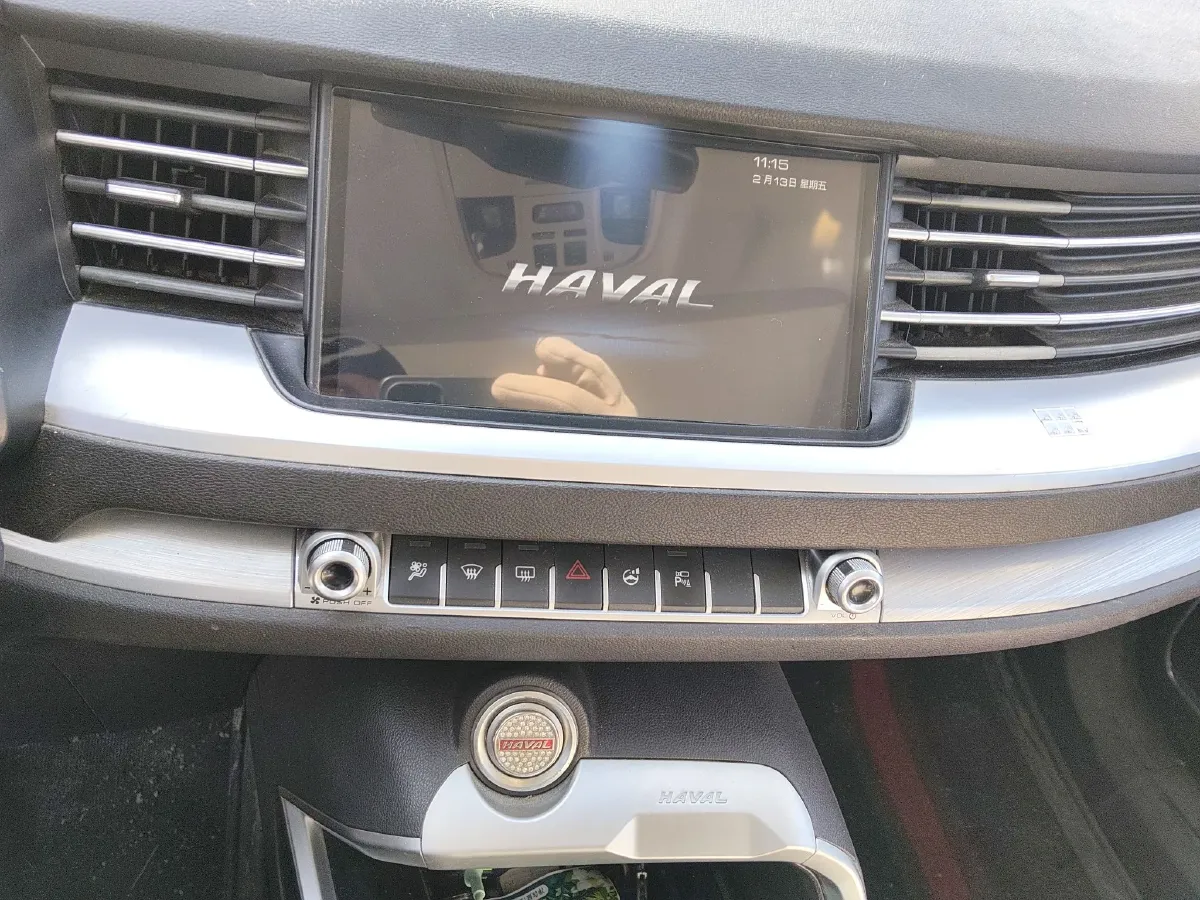 2017 Haval H6 2.0T 197HP L4 7DCT,autocango,china used car exporter,china ev exporter,chinese used car exporter,chinese used ev exporter
