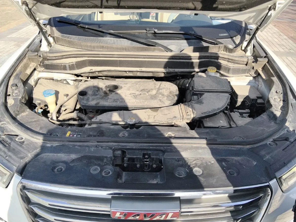 2017 Haval H6 2.0T 197HP L4 7DCT,autocango,china used car exporter,china ev exporter,chinese used car exporter,chinese used ev exporter