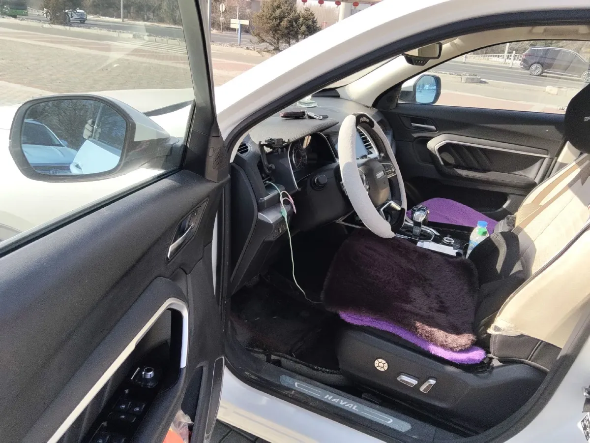 2017 Haval H6 2.0T 197HP L4 7DCT,autocango,china used car exporter,china ev exporter,chinese used car exporter,chinese used ev exporter