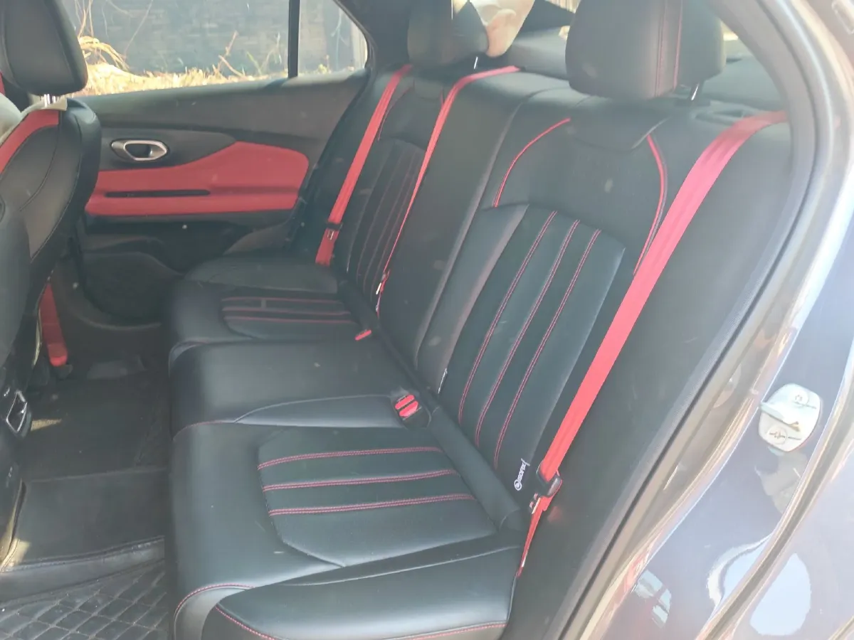 2021 GAC Trumpchi Empow 1.5T 177HP L4 7DCT,autocango,china used car exporter,china ev exporter,chinese used car exporter,chinese used ev exporter