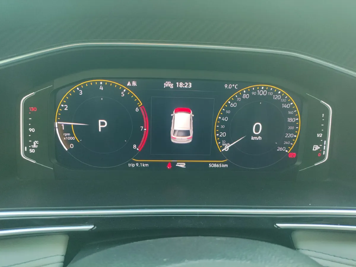 2022 Volkswagen Tiguan L 2.0T 186HP L4 7DCT,autocango,china used car exporter,china ev exporter,chinese used car exporter,chinese used ev exporter