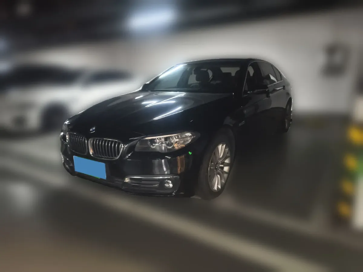 2014 BMW 5 Series 2.0T 218HP L4 8AT,autocango,china used car exporter,china ev exporter,chinese used car exporter,chinese used ev exporter