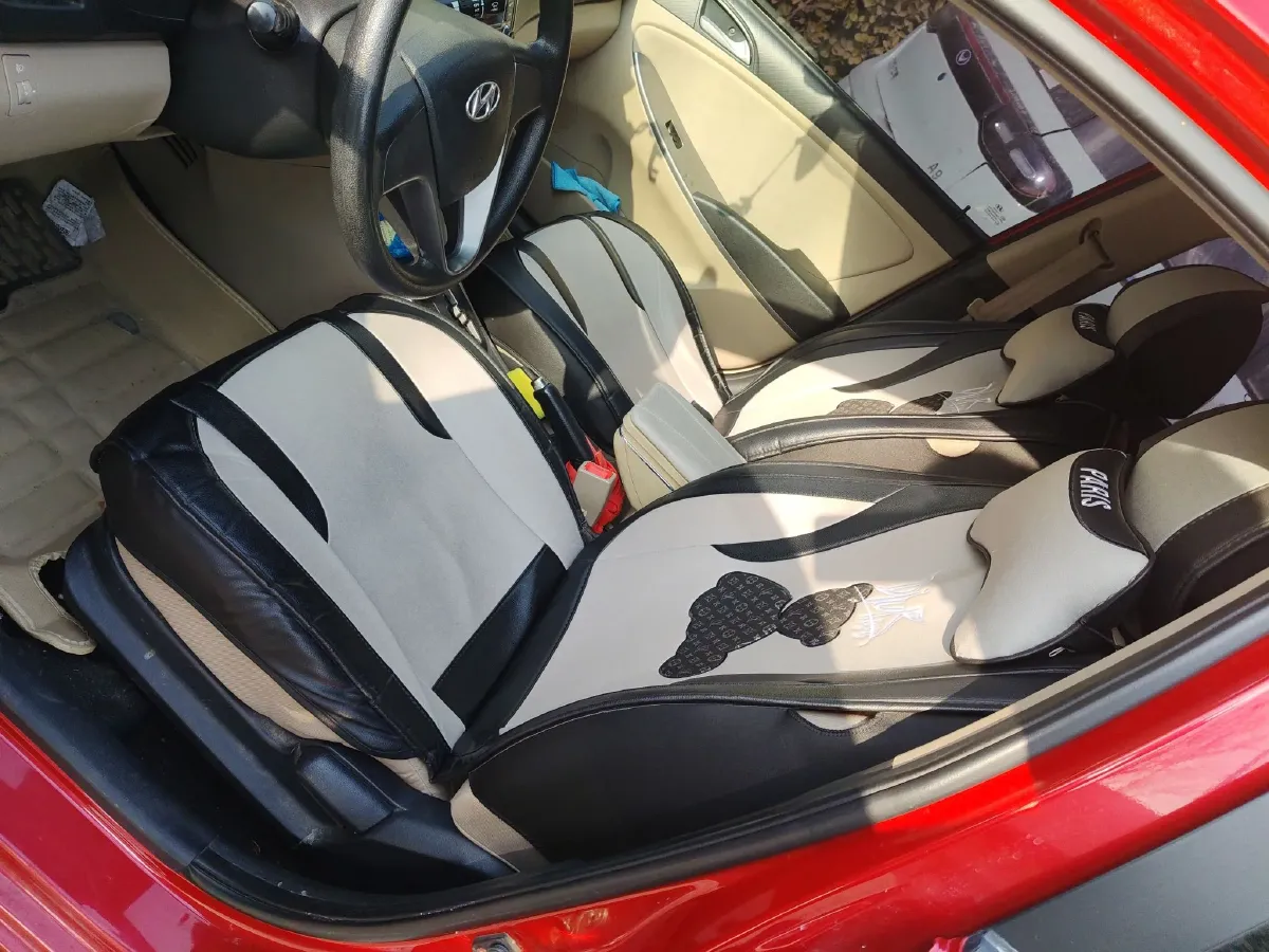 2014 Hyundai Reina 1.4L 107HP L4 4AT,autocango,china used car exporter,china ev exporter,chinese used car exporter,chinese used ev exporter