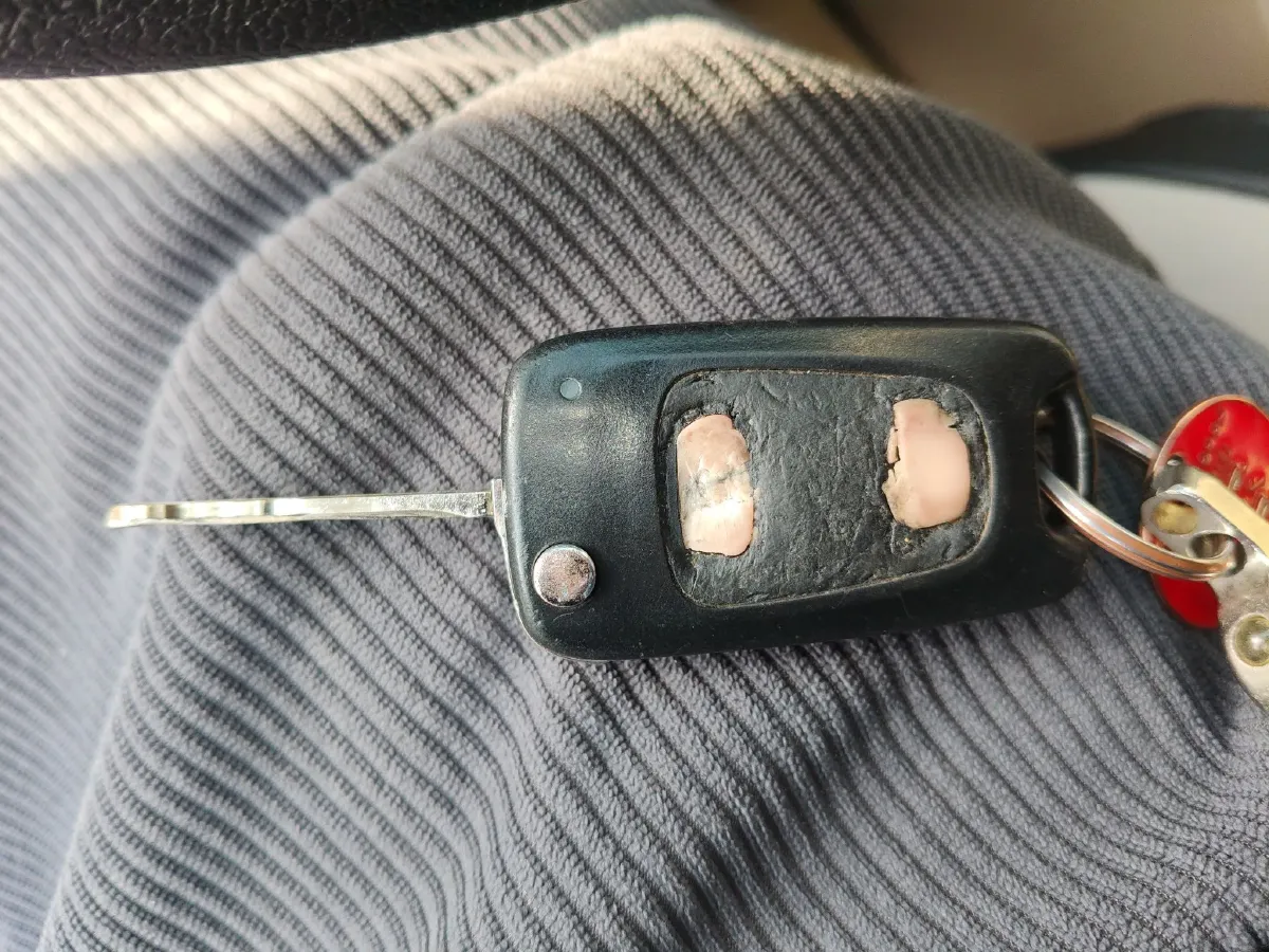 2014 Hyundai Reina 1.4L 107HP L4 4AT,autocango,china used car exporter,china ev exporter,chinese used car exporter,chinese used ev exporter