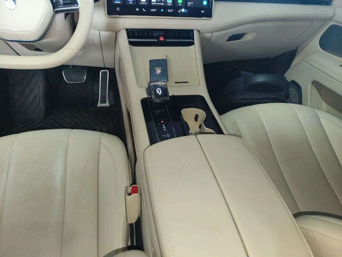 2024 AITO AITO M7 1.5T 152HP L4 REEV 38.5KWH,autocango,china used car exporter,china ev exporter,chinese used car exporter,chinese used ev exporter