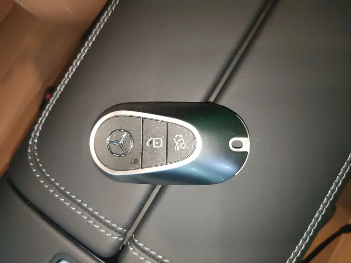 2024 Mercedes-Benz E Class 2.0T 258HP L4 9AT,autocango,china used car exporter,china ev exporter,chinese used car exporter,chinese used ev exporter