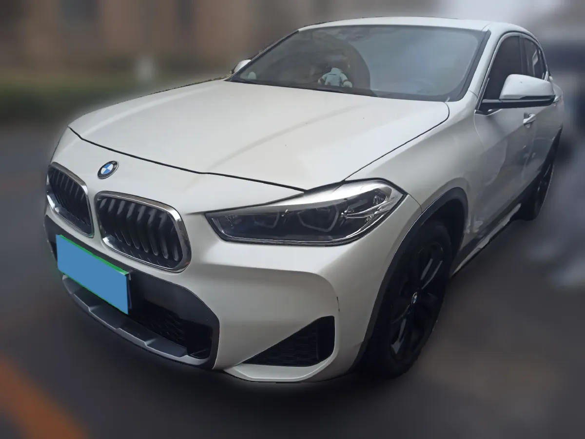 2020 BMW X2 1.5T 140HP L3 7DCT,autocango,china used car exporter,china ev exporter,chinese used car exporter,chinese used ev exporter