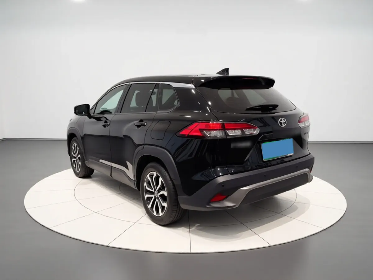 2023 Toyota Frontlander 2.0L 171HP L4 CVT,autocango,china used car exporter,china ev exporter,chinese used car exporter,chinese used ev exporter