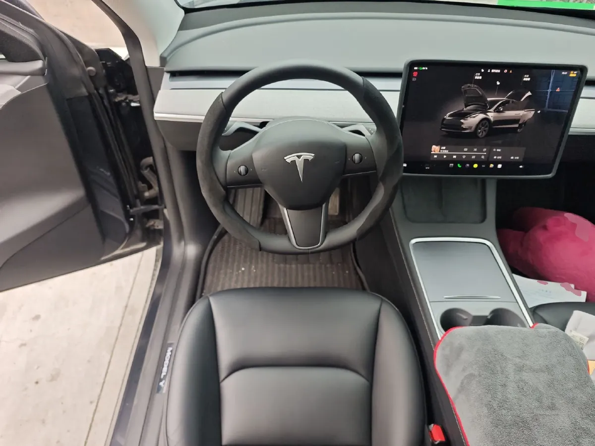 2024 Tesla Model Y BEV 78.4KWH,autocango,china used car exporter,china ev exporter,chinese used car exporter,chinese used ev exporter