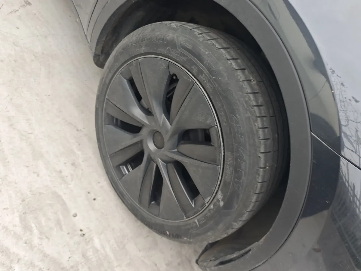 2024 Tesla Model Y BEV 78.4KWH,autocango,china used car exporter,china ev exporter,chinese used car exporter,chinese used ev exporter