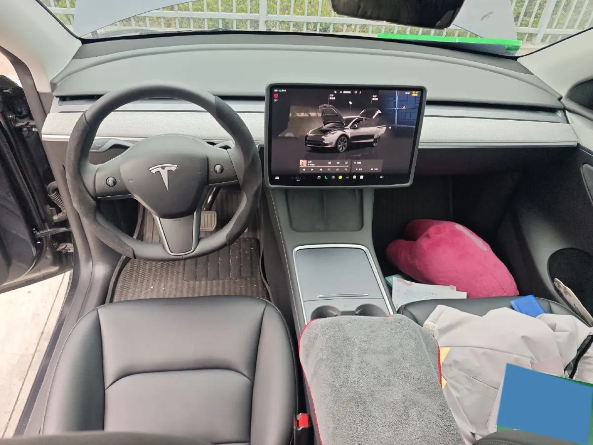 2024 Tesla Model Y BEV 78.4KWH,autocango,china used car exporter,china ev exporter,chinese used car exporter,chinese used ev exporter