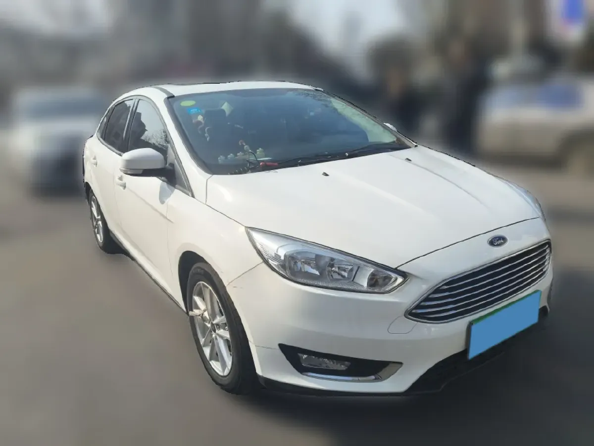 2017 Ford Focus 1.6L 125HP L4 6DCT,autocango,china used car exporter,china ev exporter,chinese used car exporter,chinese used ev exporter