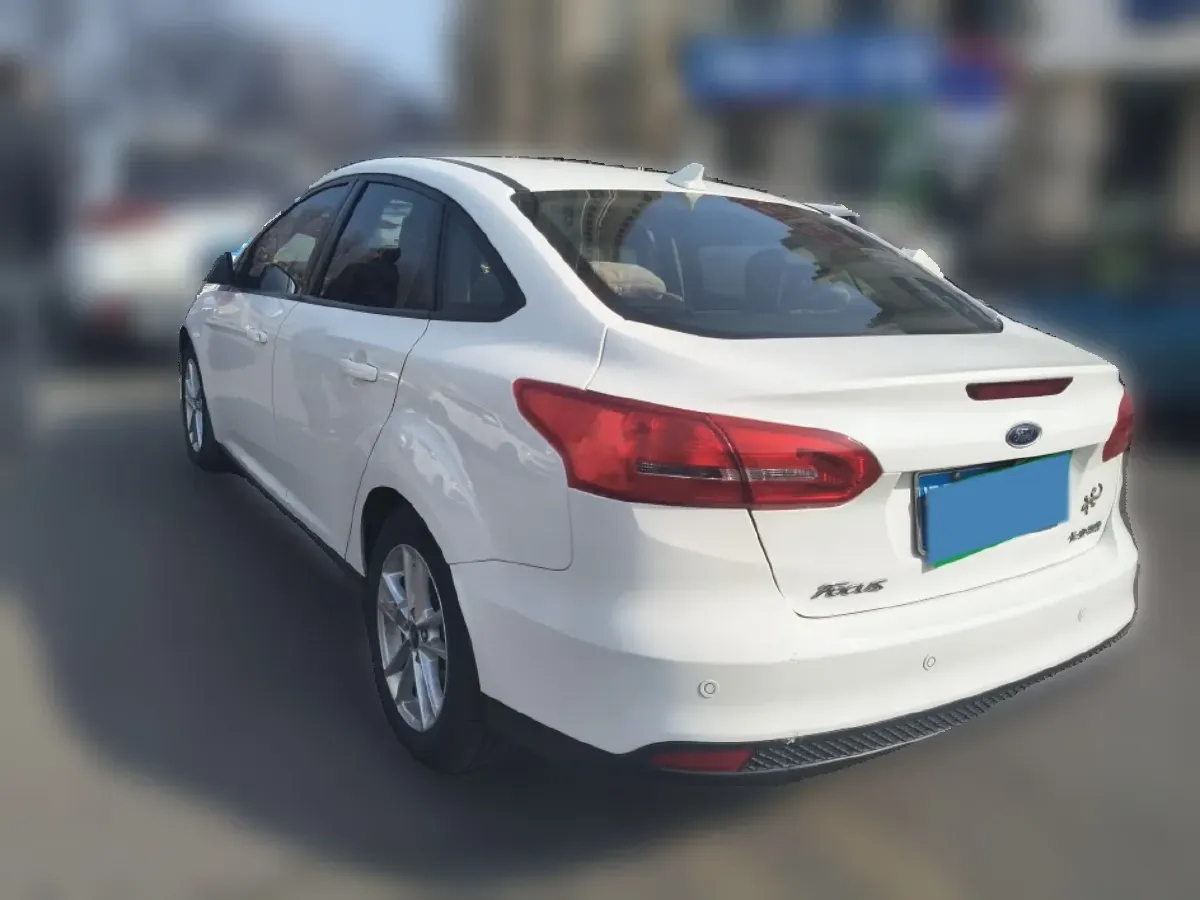 2017 Ford Focus 1.6L 125HP L4 6DCT,autocango,china used car exporter,china ev exporter,chinese used car exporter,chinese used ev exporter