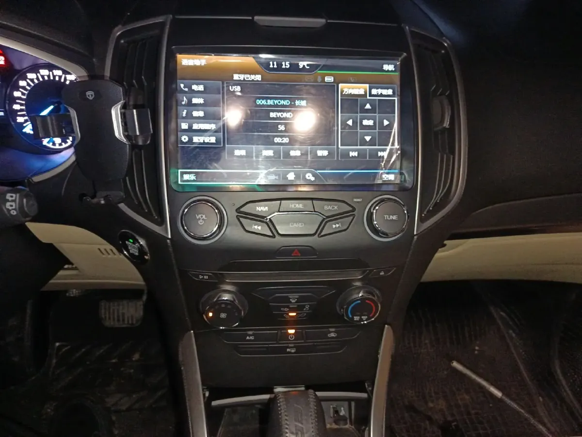 2015 Ford Edge 2.0T 245HP L4 6AT,autocango,china used car exporter,china ev exporter,chinese used car exporter,chinese used ev exporter