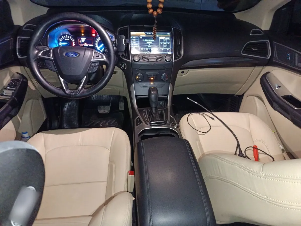 2015 Ford Edge 2.0T 245HP L4 6AT,autocango,china used car exporter,china ev exporter,chinese used car exporter,chinese used ev exporter