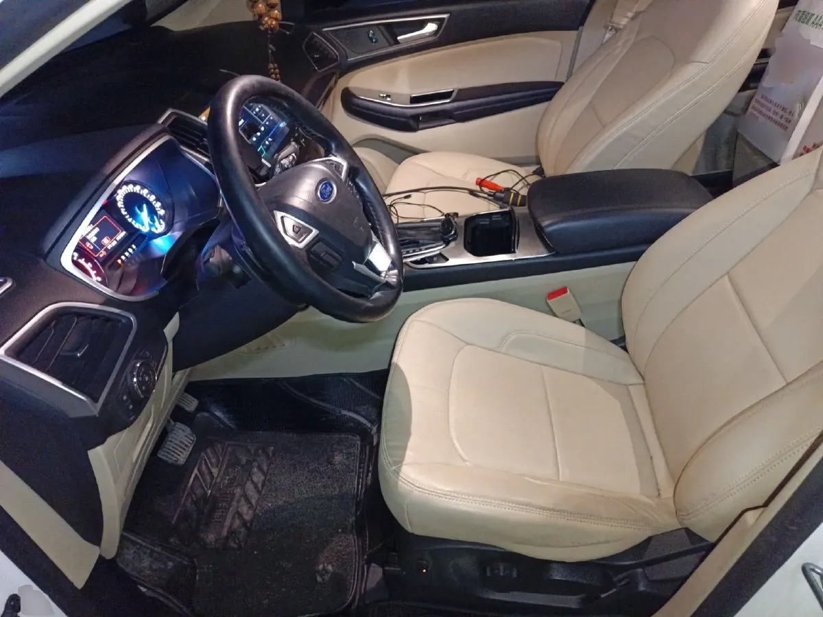 2015 Ford Edge 2.0T 245HP L4 6AT,autocango,china used car exporter,china ev exporter,chinese used car exporter,chinese used ev exporter