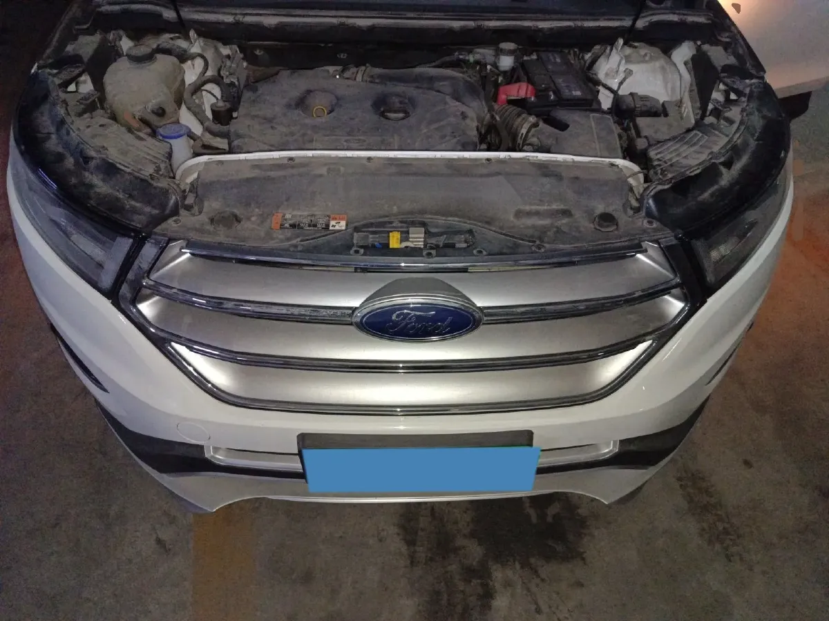 2015 Ford Edge 2.0T 245HP L4 6AT,autocango,china used car exporter,china ev exporter,chinese used car exporter,chinese used ev exporter