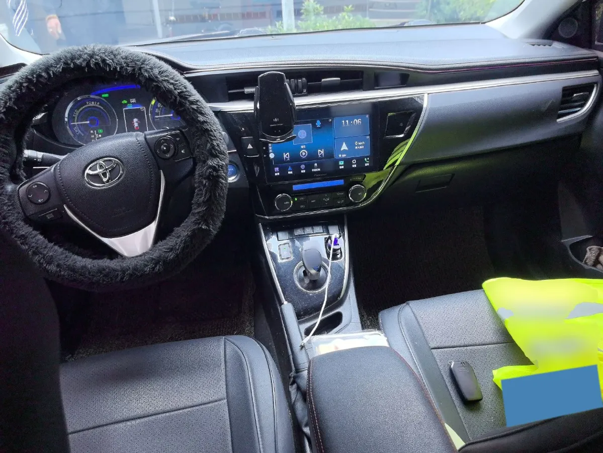 2016 Toyota Corolla 1.8L 99HP L4 E-CVT Hybrid,autocango,china used car exporter,china ev exporter,chinese used car exporter,chinese used ev exporter