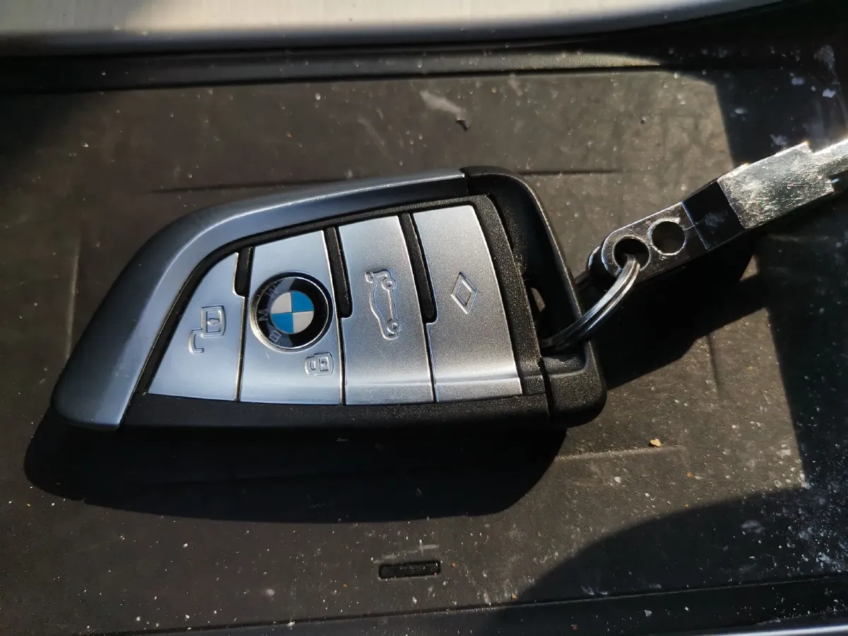 2022 BMW X5 2.0T 245HP L4 8AT,autocango,china used car exporter,china ev exporter,chinese used car exporter,chinese used ev exporter