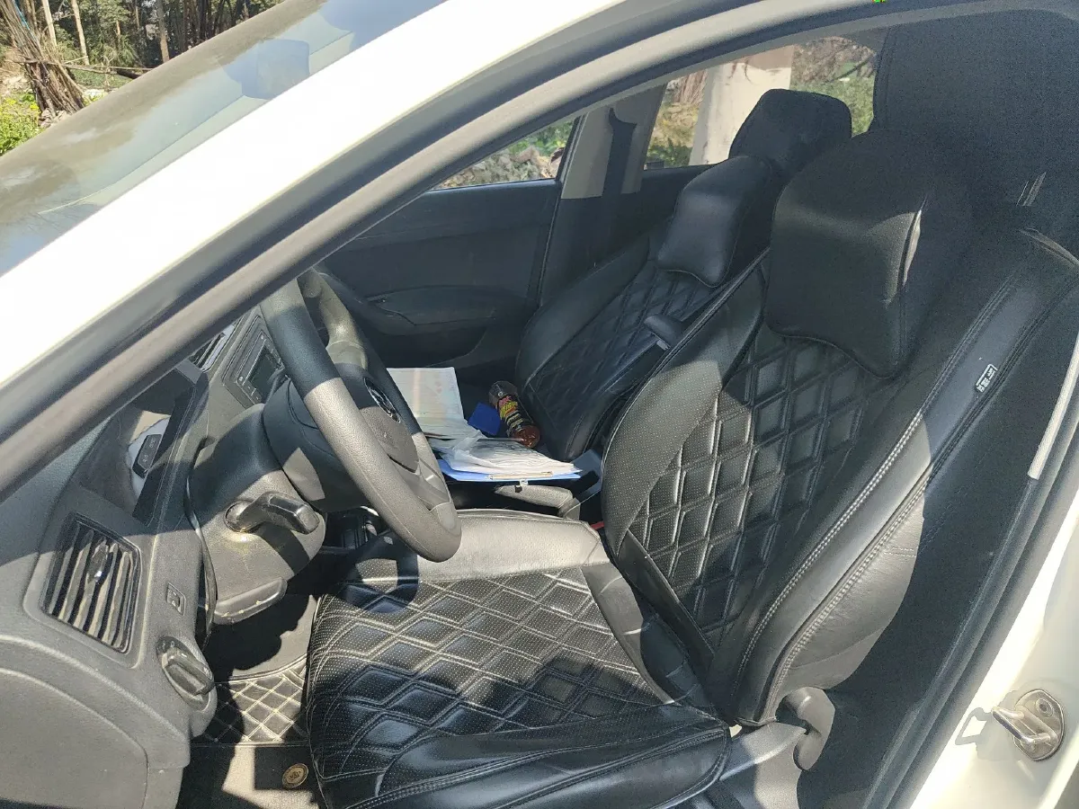 2021 Volkswagen Santana 1.5L 112HP L4 5MT,autocango,china used car exporter,china ev exporter,chinese used car exporter,chinese used ev exporter