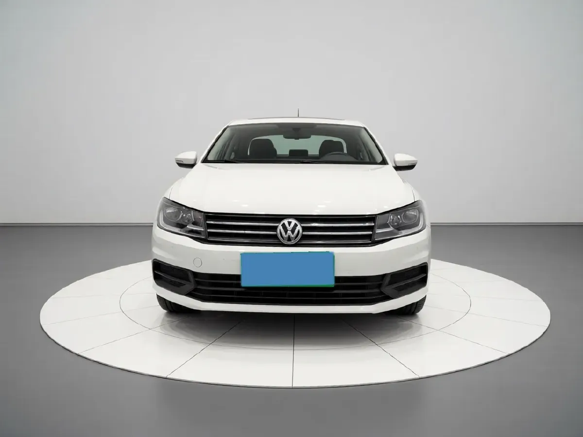 2021 Volkswagen Santana 1.5L 112HP L4 5MT,autocango,china used car exporter,china ev exporter,chinese used car exporter,chinese used ev exporter