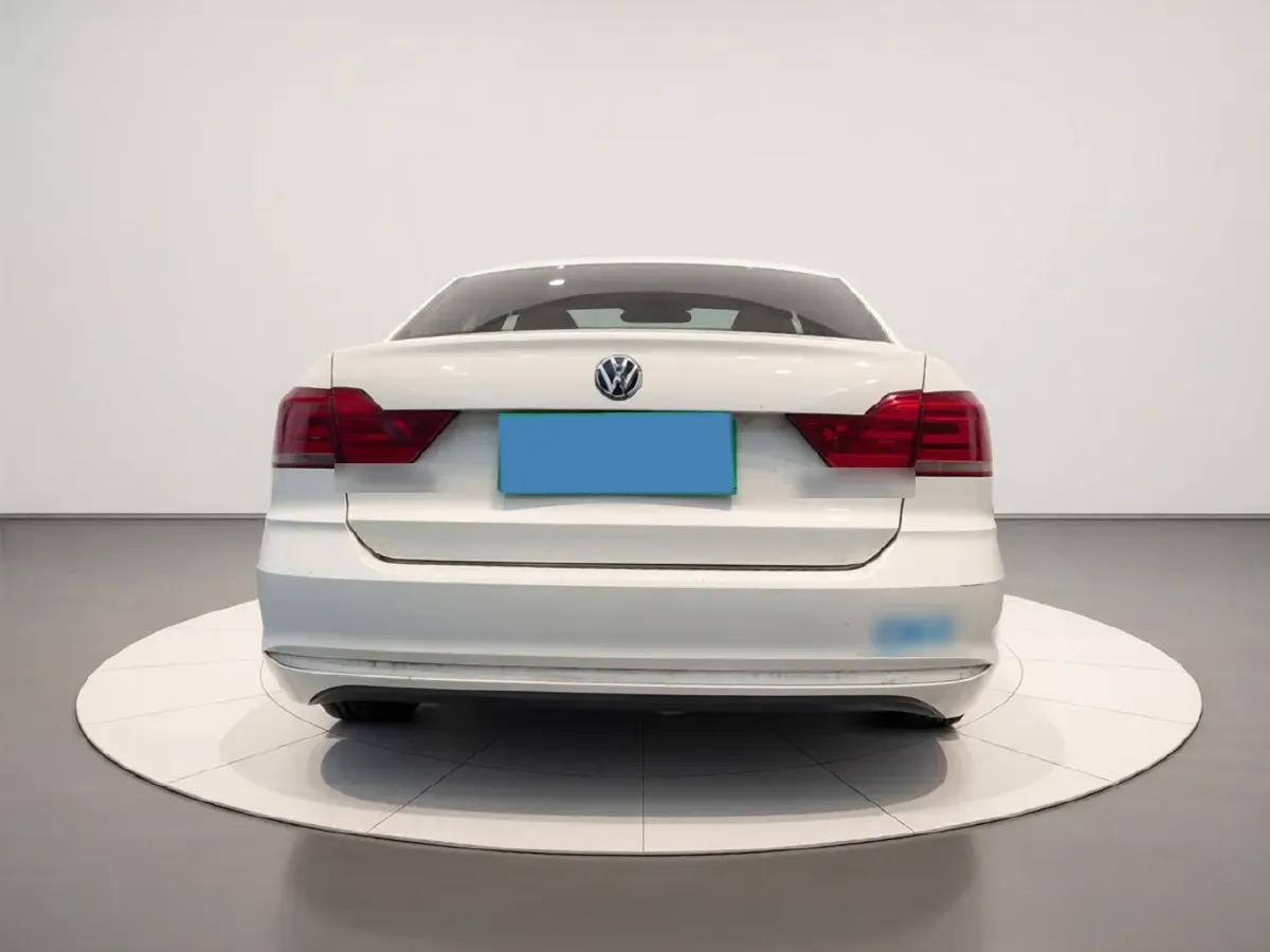 2021 Volkswagen Santana 1.5L 112HP L4 5MT,autocango,china used car exporter,china ev exporter,chinese used car exporter,chinese used ev exporter