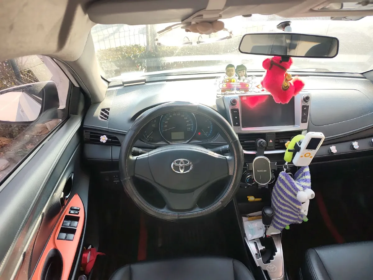 2016 Toyota Yaris L 1.5L 107HP L4 CVT,autocango,china used car exporter,china ev exporter,chinese used car exporter,chinese used ev exporter