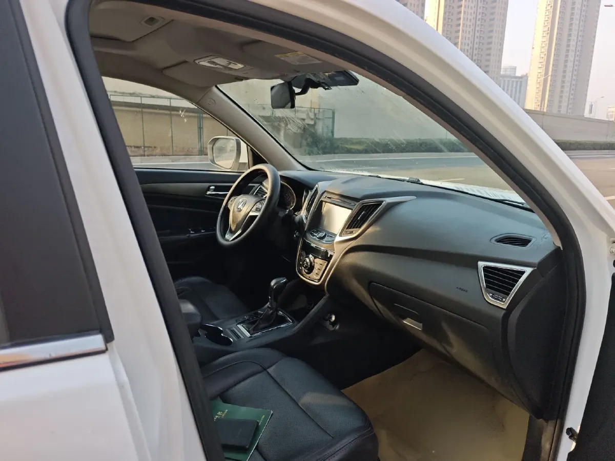 2014 Toyota Corolla 1.6L 122HP L4 CVT,autocango,china used car exporter,china ev exporter,chinese used car exporter,chinese used ev exporter