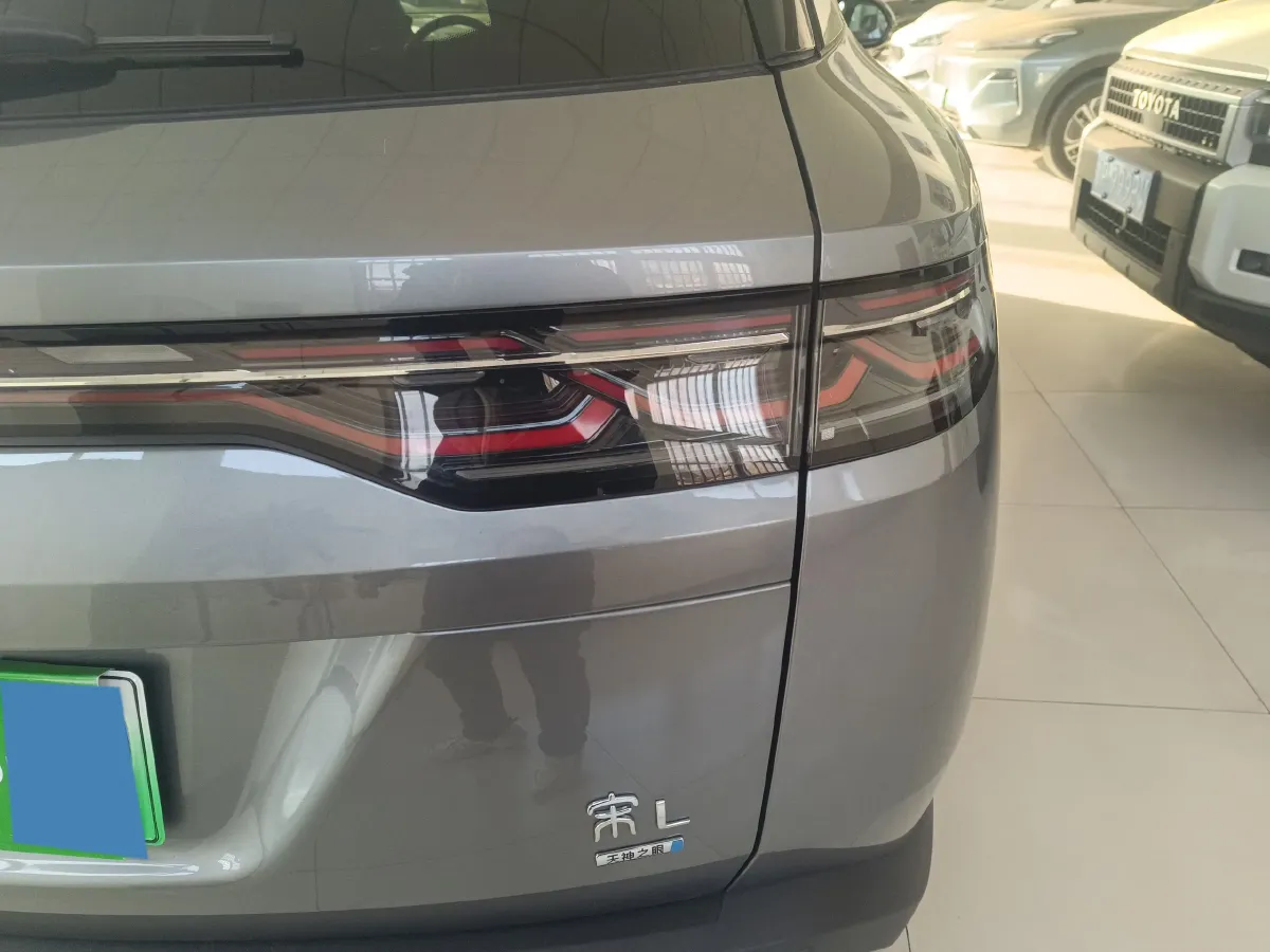 2025 BYD SongL DM-i 1.5L 101HP L4 E-CVT PHEV 26.6KWH,autocango,china used car exporter,china ev exporter,chinese used car exporter,chinese used ev exporter