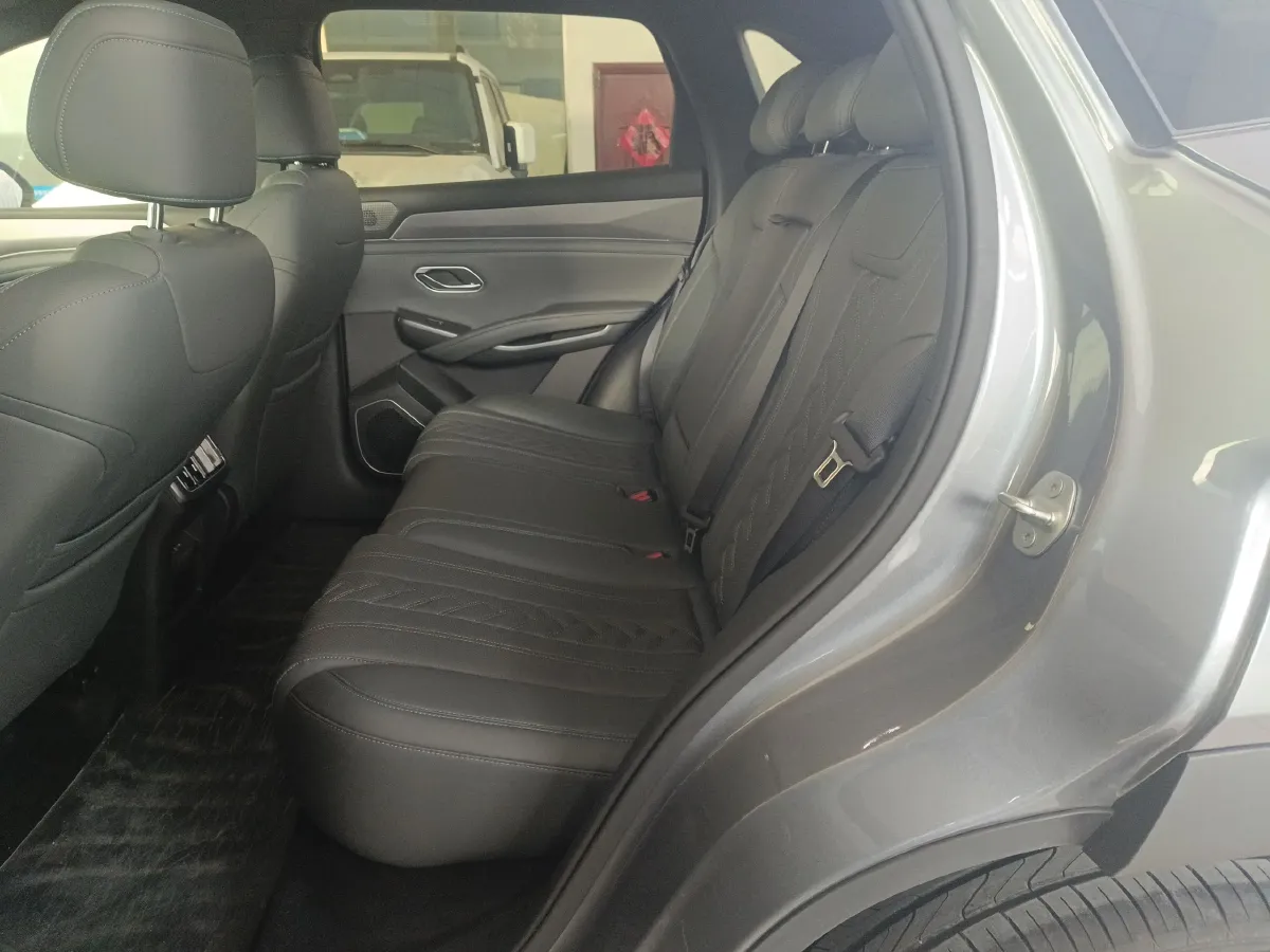 2025 BYD SongL DM-i 1.5L 101HP L4 E-CVT PHEV 26.6KWH,autocango,china used car exporter,china ev exporter,chinese used car exporter,chinese used ev exporter