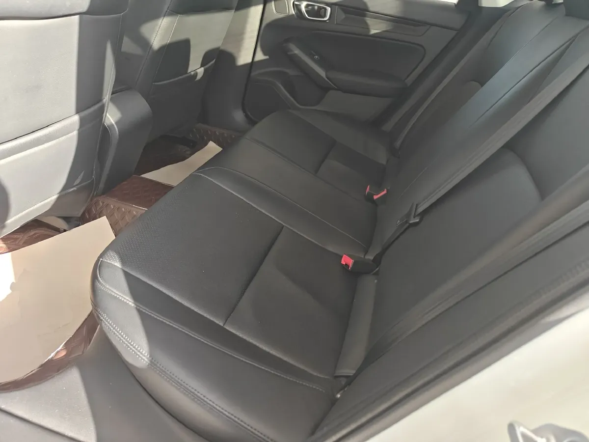 2023 Honda Civic 1.5T 182HP L4 CVT,autocango,china used car exporter,china ev exporter,chinese used car exporter,chinese used ev exporter