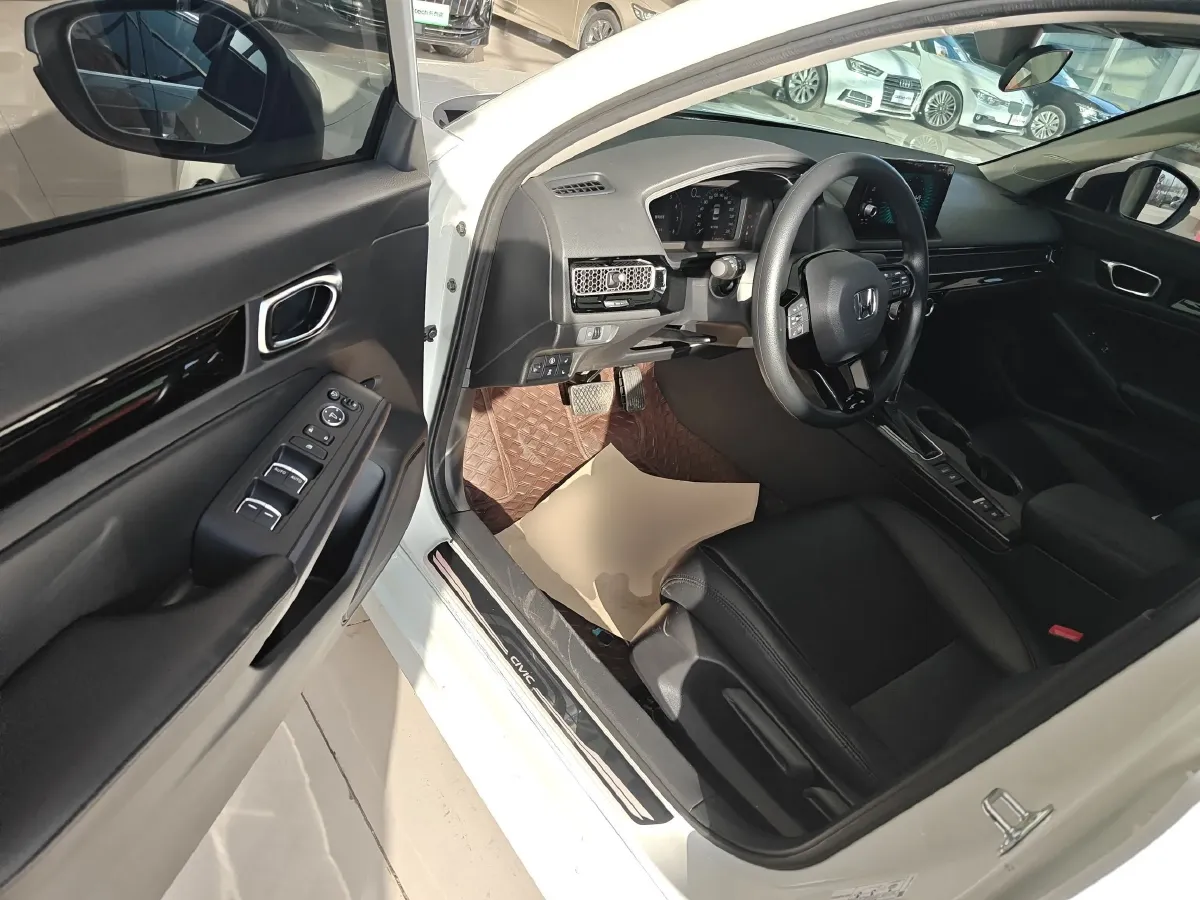 2023 Honda Civic 1.5T 182HP L4 CVT,autocango,china used car exporter,china ev exporter,chinese used car exporter,chinese used ev exporter