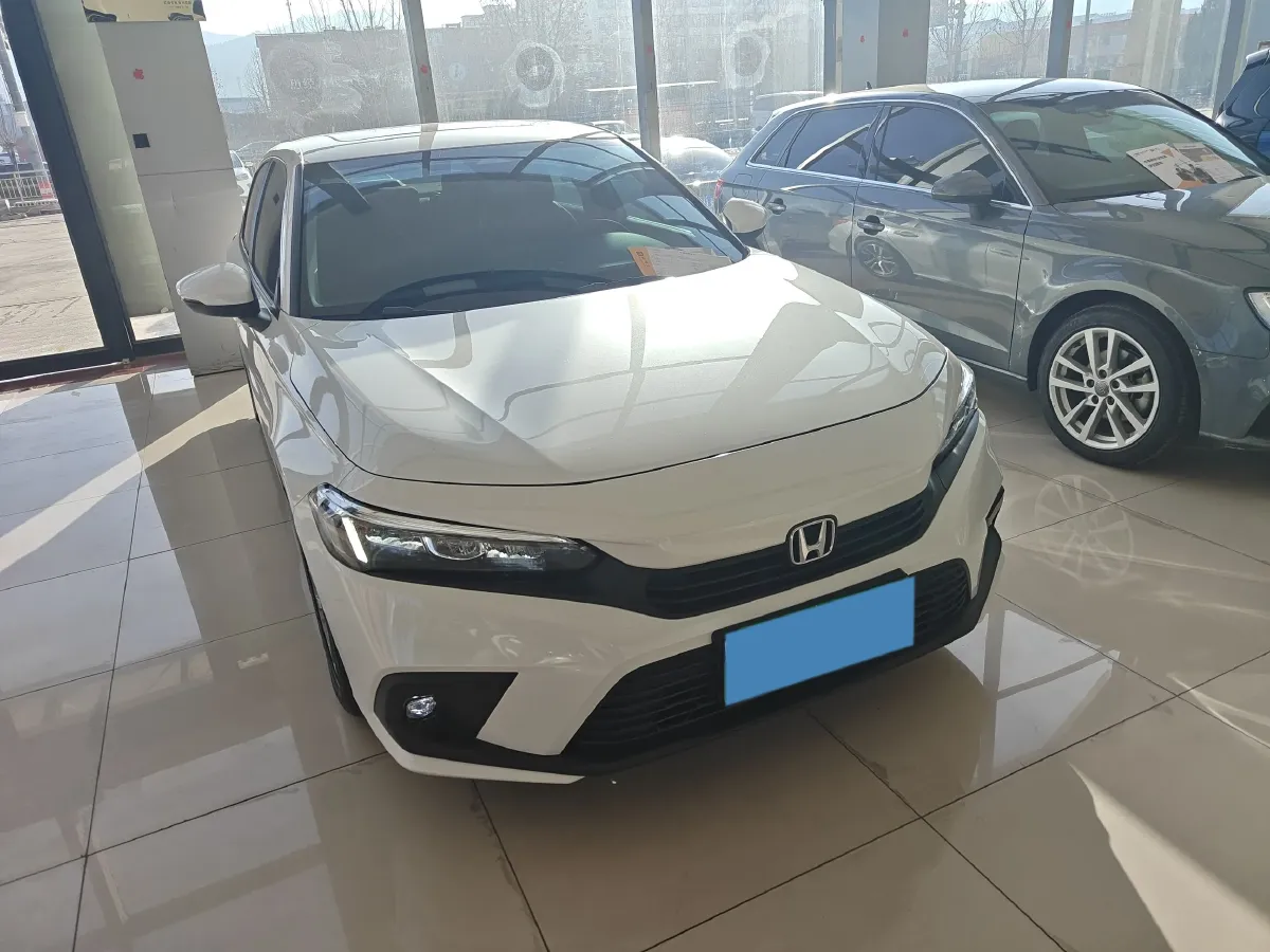 2023 Honda Civic 1.5T 182HP L4 CVT,autocango,china used car exporter,china ev exporter,chinese used car exporter,chinese used ev exporter