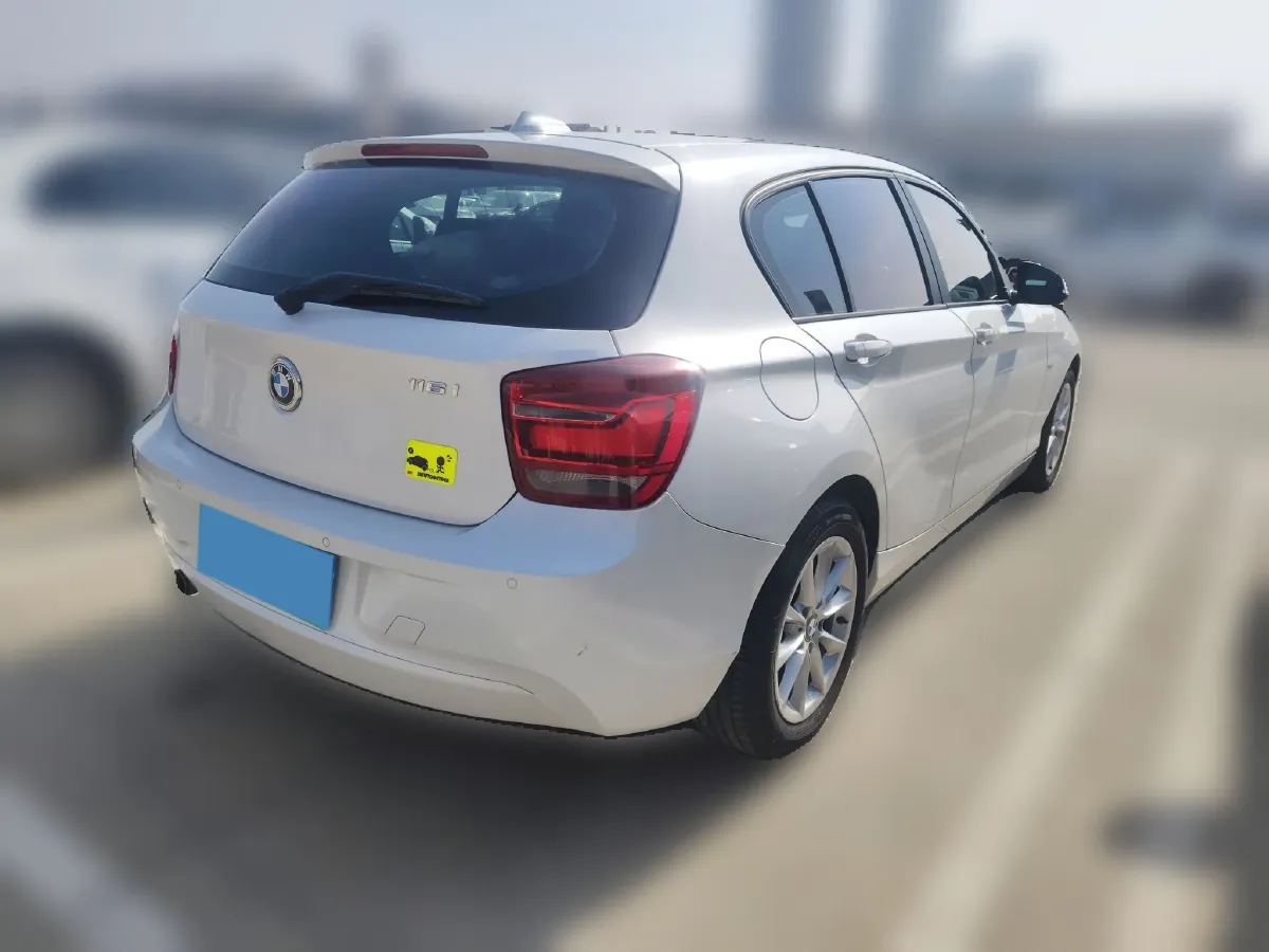 2013 BMW 1 Series 1.6T 136HP L4 8AT,autocango,china used car exporter,china ev exporter,chinese used car exporter,chinese used ev exporter