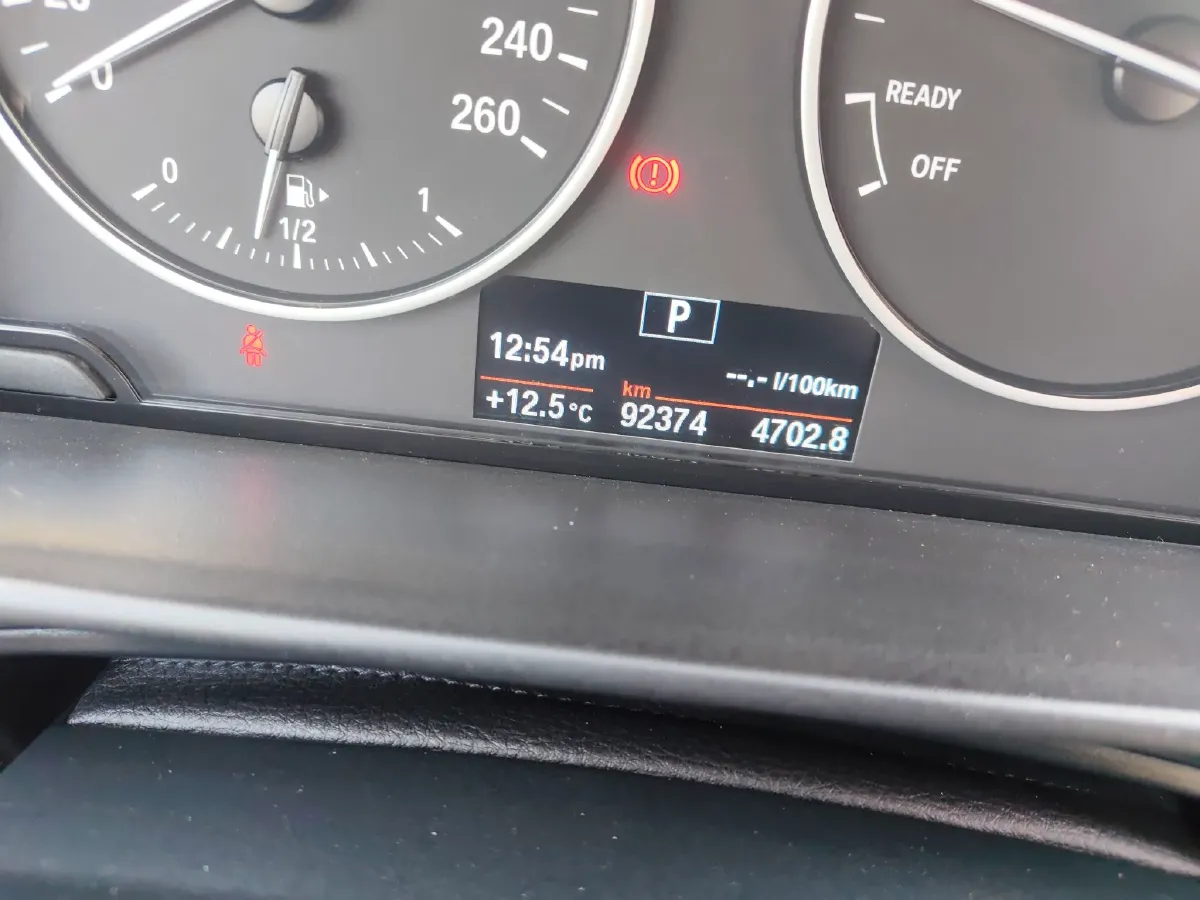 2013 BMW 1 Series 1.6T 136HP L4 8AT,autocango,china used car exporter,china ev exporter,chinese used car exporter,chinese used ev exporter