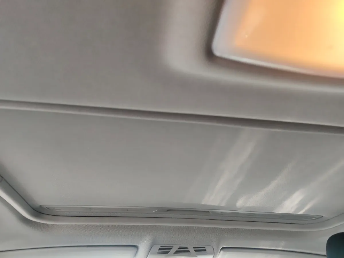 2013 BMW 1 Series 1.6T 136HP L4 8AT,autocango,china used car exporter,china ev exporter,chinese used car exporter,chinese used ev exporter