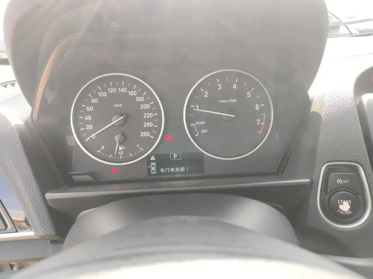 2013 BMW 1 Series 1.6T 136HP L4 8AT,autocango,china used car exporter,china ev exporter,chinese used car exporter,chinese used ev exporter