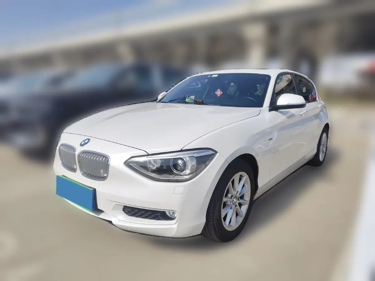 2013 BMW 1 Series 1.6T 136HP L4 8AT,autocango,china used car exporter,china ev exporter,chinese used car exporter,chinese used ev exporter