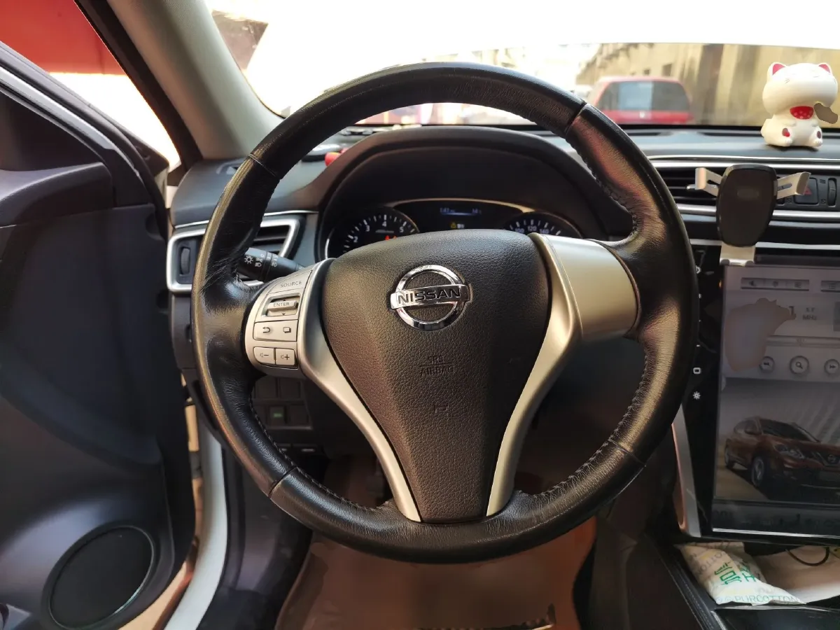 2014 Nissan X-Trail 2.0L 150HP L4 CVT,autocango,china used car exporter,china ev exporter,chinese used car exporter,chinese used ev exporter