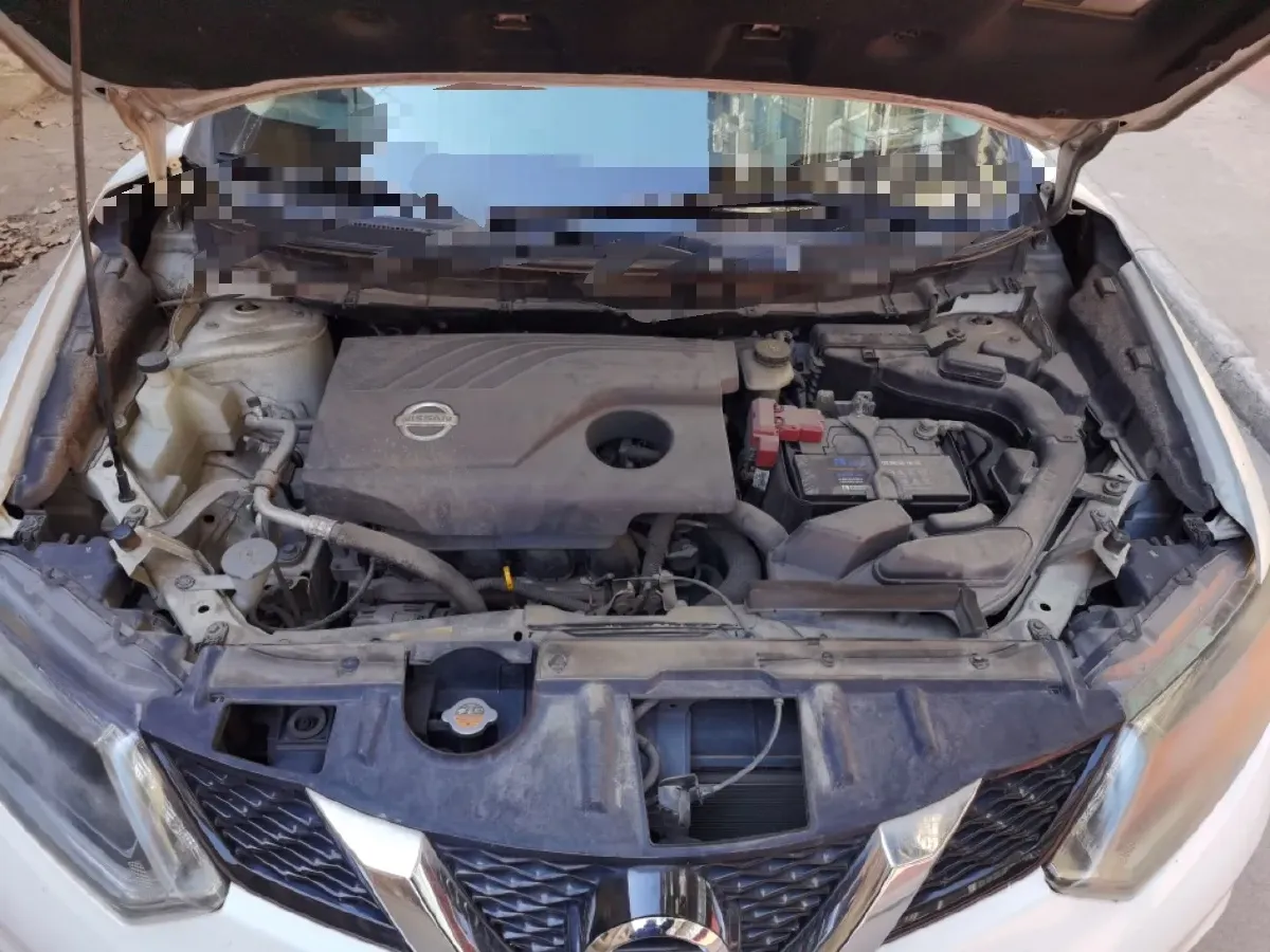 2014 Nissan X-Trail 2.0L 150HP L4 CVT,autocango,china used car exporter,china ev exporter,chinese used car exporter,chinese used ev exporter