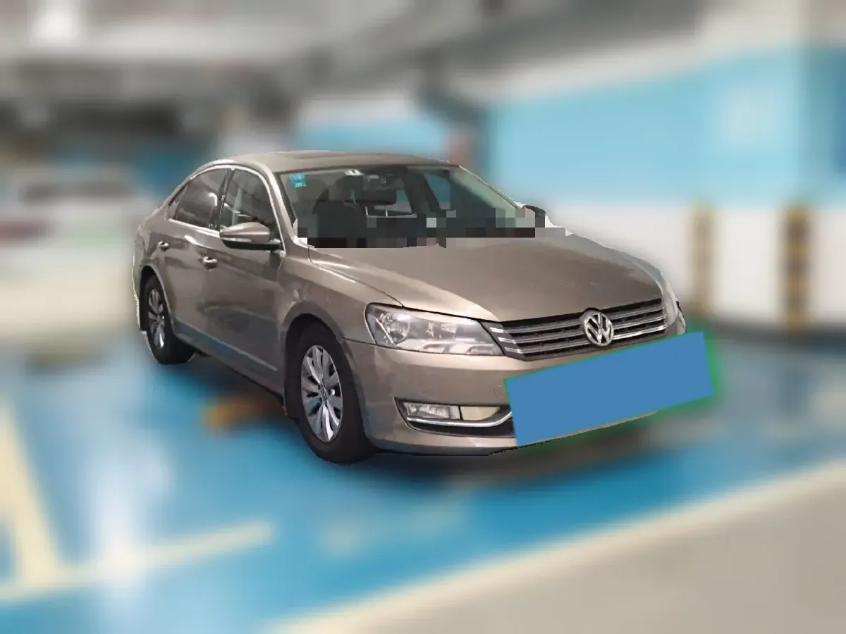 2013 Volkswagen Passat 1.8T 160HP L4 7DCT,autocango,china used car exporter,china ev exporter,chinese used car exporter,chinese used ev exporter