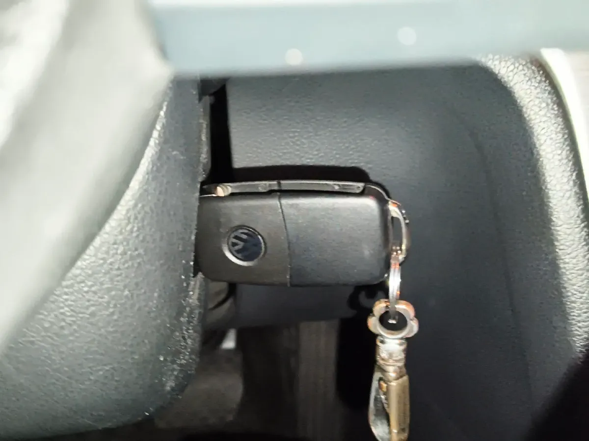 2013 Volkswagen Passat 1.8T 160HP L4 7DCT,autocango,china used car exporter,china ev exporter,chinese used car exporter,chinese used ev exporter