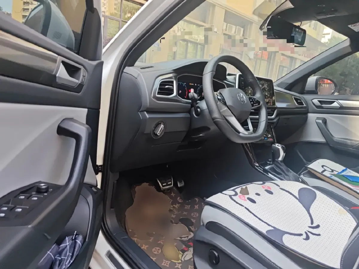 2024 ChangAn UNI-K 2.0T 233HP L4 8AT,autocango,china used car exporter,china ev exporter,chinese used car exporter,chinese used ev exporter